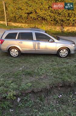 Универсал Opel Astra 2006 в 