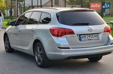 Универсал Opel Astra 2011 в Виннице