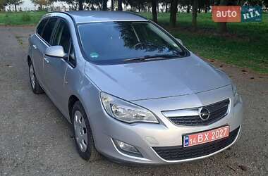 Універсал Opel Astra 2011 в Стрию