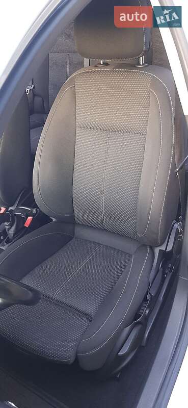 Универсал Opel Astra 2011 в Стрые
