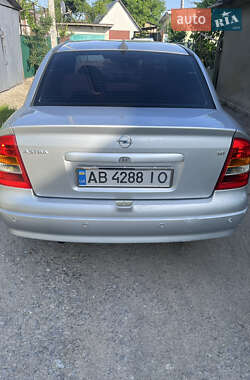 Седан Opel Astra 2002 в 