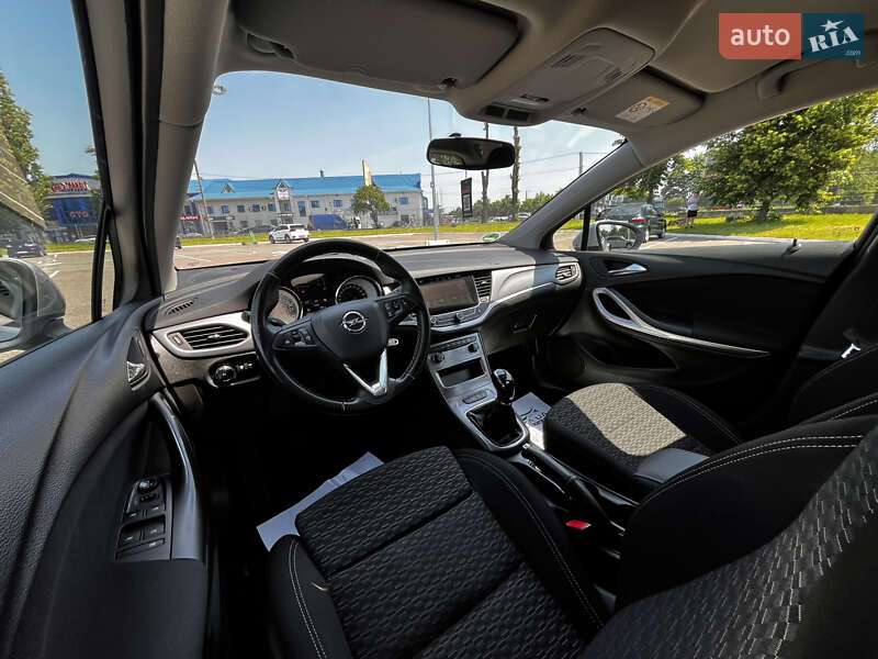 Универсал Opel Astra 2019 в Житомире