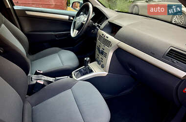 Універсал Opel Astra 2007 в 