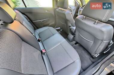 Хэтчбек Opel Astra 2009 в 