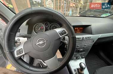 Універсал Opel Astra 2009 в 