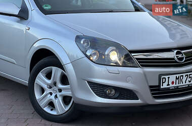Універсал Opel Astra 2009 в 