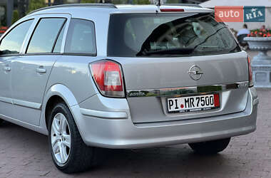 Універсал Opel Astra 2009 в 