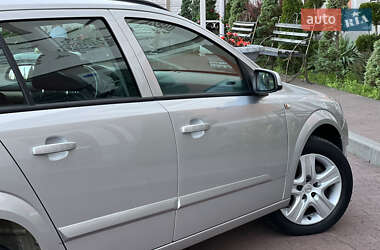 Універсал Opel Astra 2009 в 
