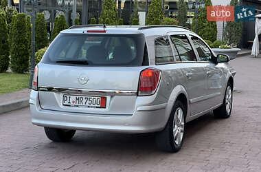 Універсал Opel Astra 2009 в 