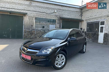Универсал Opel Astra 2010 в 