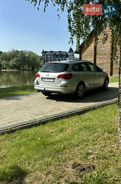Універсал Opel Astra 2011 в 