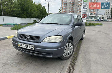 Седан Opel Astra 2007 в Сумах