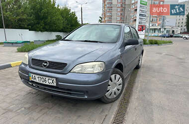 Седан Opel Astra 2007 в Сумах