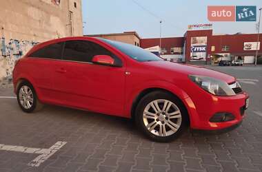 Хэтчбек Opel Astra 2007 в 