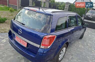 Универсал Opel Astra 2005 в 