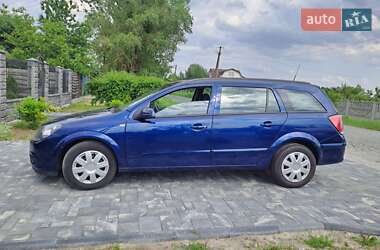 Универсал Opel Astra 2005 в 