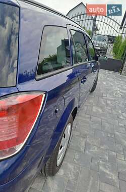 Универсал Opel Astra 2005 в 