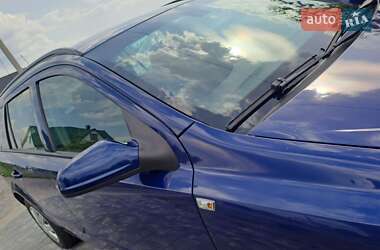 Универсал Opel Astra 2005 в 