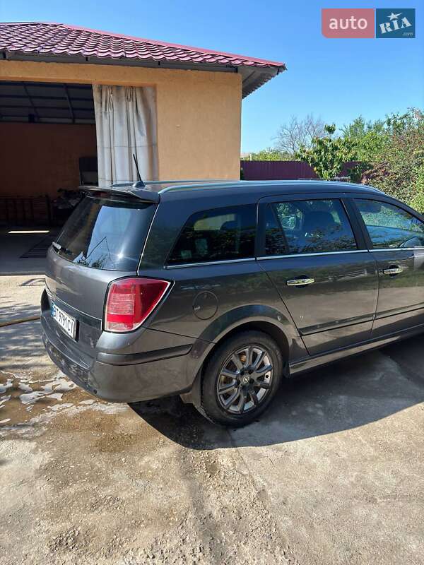 Универсал Opel Astra 2010 в Одессе фото 7 Универсал Opel Astra 2010 в Одессе