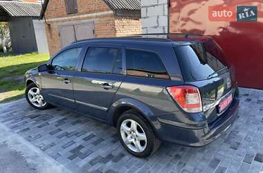 Универсал Opel Astra 2008 в 