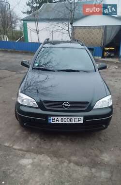 Универсал Opel Astra 2000 в Новгородке