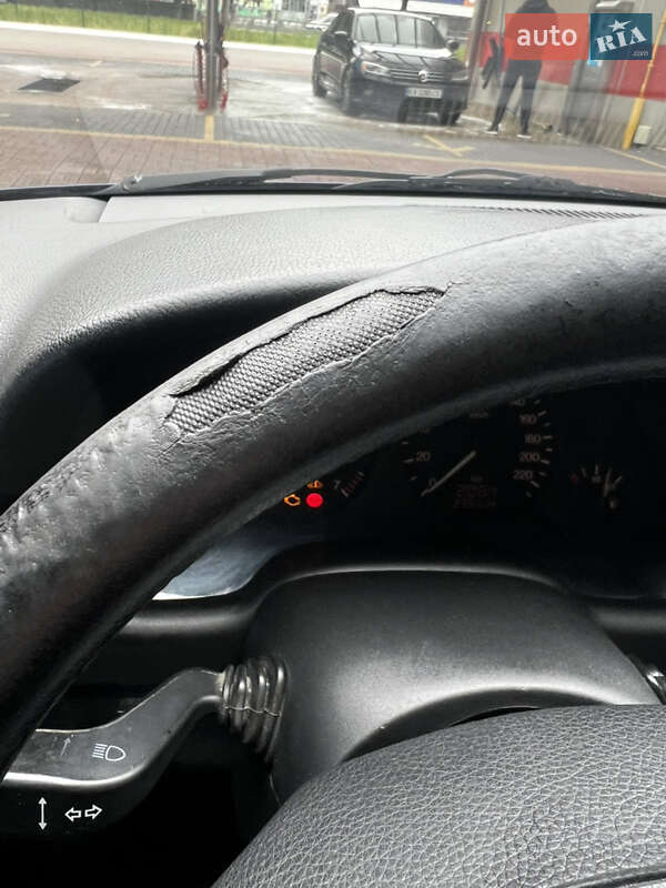 Хэтчбек Opel Astra 2001 в Киеве фото 29 Хэтчбек Opel Astra 2001 в Киеве