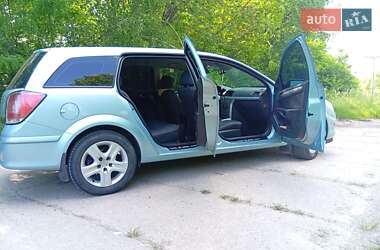 Універсал Opel Astra 2008 в 