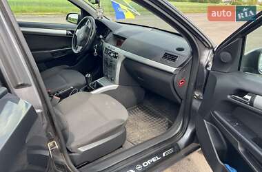 Універсал Opel Astra 2009 в 