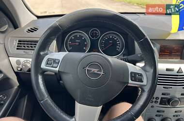 Універсал Opel Astra 2009 в 