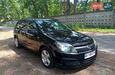 Универсал Opel Astra 2006 в Буче