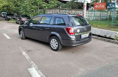 Универсал Opel Astra 2010 в 