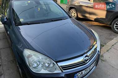 Универсал Opel Astra 2008 в 