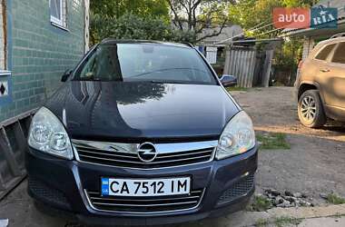 Универсал Opel Astra 2008 в 