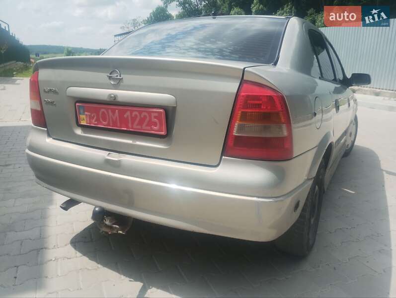 Opel Astra 2007