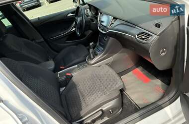 Универсал Opel Astra 2019 в 