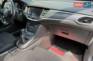 Универсал Opel Astra 2019 в 
