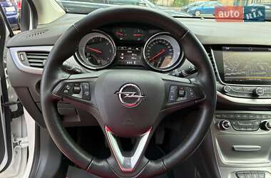 Универсал Opel Astra 2019 в 