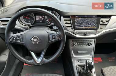Универсал Opel Astra 2019 в 