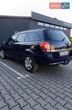 Универсал Opel Astra 2008 в 