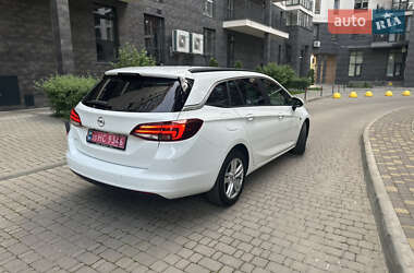 Универсал Opel Astra 2019 в 