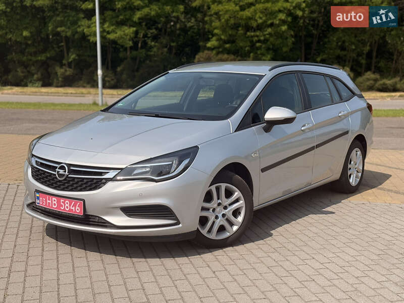 Универсал Opel Astra 2019 в 