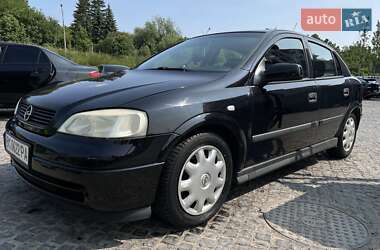 Седан Opel Astra 2005 в Львове