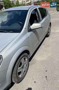 Хетчбек Opel Astra 2007 в Дніпрі
