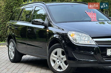 Универсал Opel Astra 2009 в 