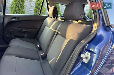 Универсал Opel Astra 2007 в 