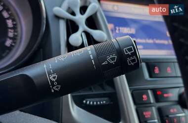 Универсал Opel Astra 2011 в 