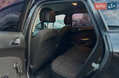 Универсал Opel Astra 2011 в 