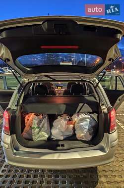 Универсал Opel Astra 2009 в 