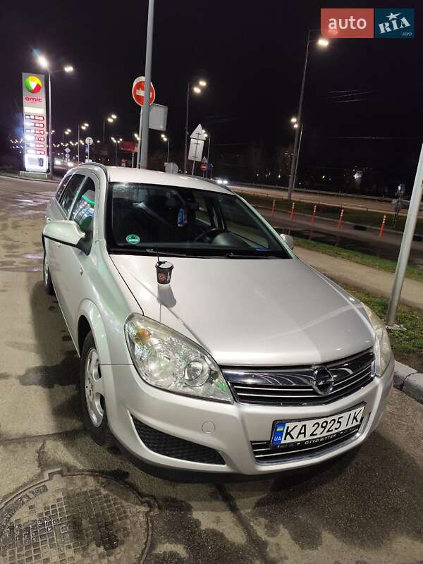 Opel Astra 2009