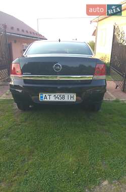 Седан Opel Astra 2011 в 